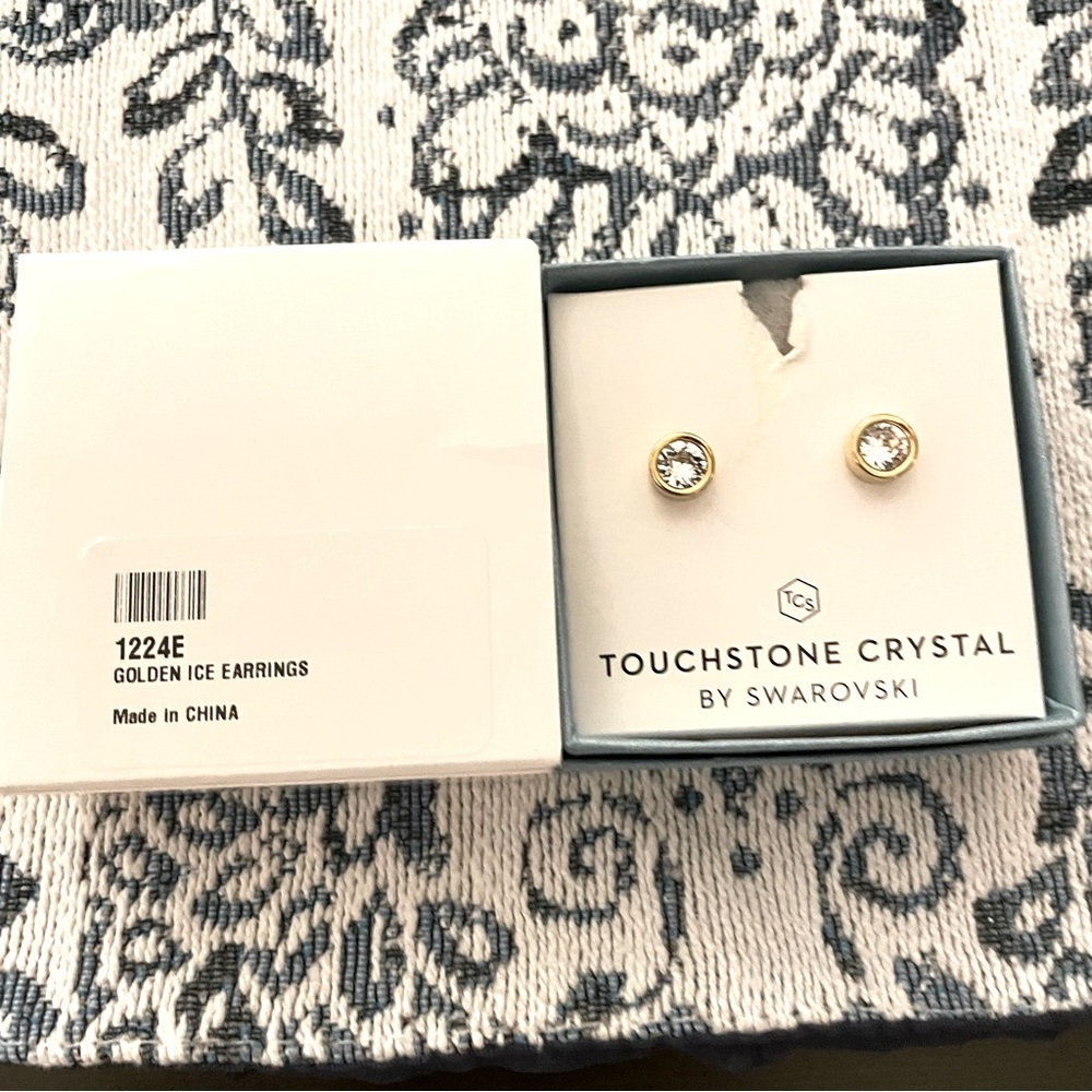 TOUCHSTONE EARRINGS NEW IN BOX